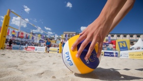 Полтавці дійшли до чвертьфіналу Кубка Києва з пляжного волейболу